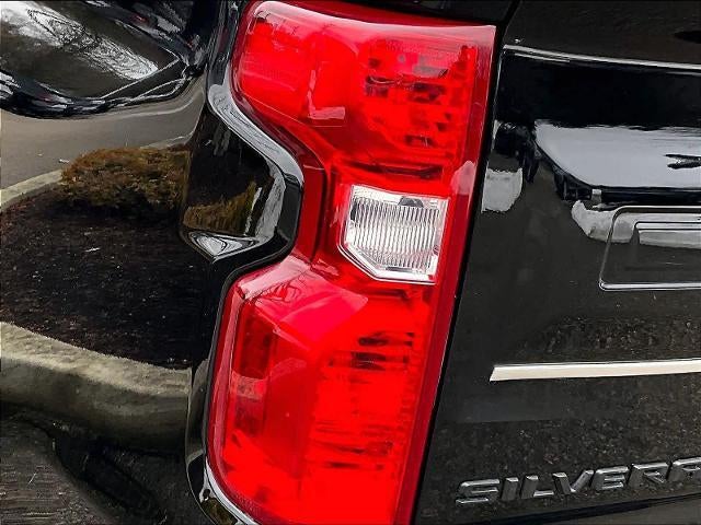 2022 Chevrolet Silverado 1500 LTD Double Cab Standard Box 4-Wheel Drive LT 2FL