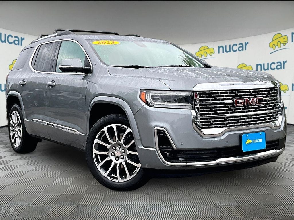 2023 GMC Acadia Denali