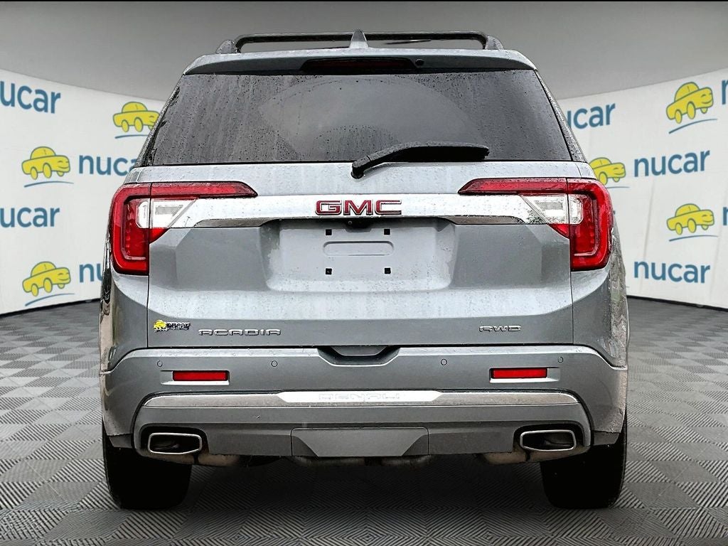 2023 GMC Acadia Denali
