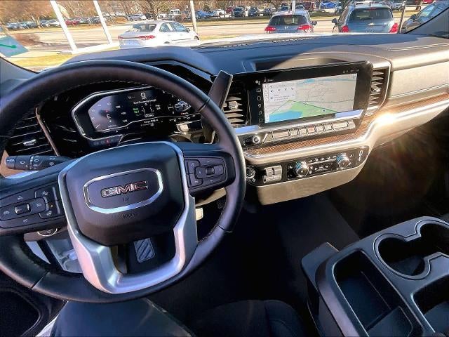 2025 GMC Sierra 2500 HD Regular Cab Long Box 4-Wheel Drive SLE