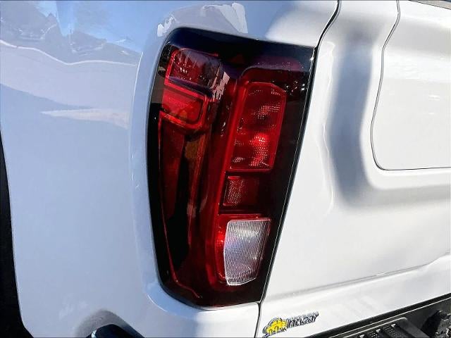 2025 GMC Sierra 2500 HD Regular Cab Long Box 4-Wheel Drive SLE