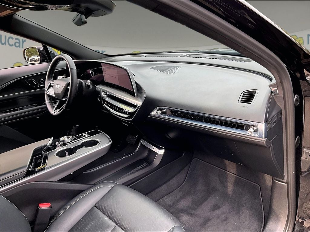 2024 Cadillac LYRIQ Luxury