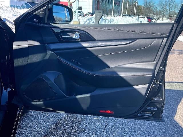 2023 Nissan Maxima Platinum CVT