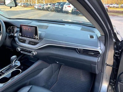 2024 Nissan Altima 2.5 SR Sedan