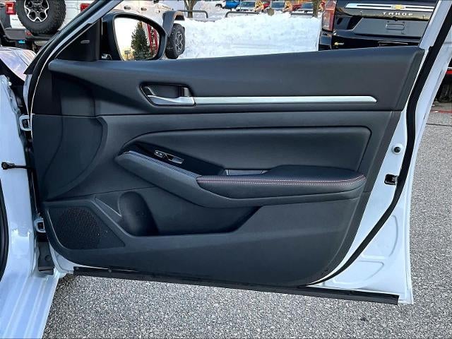 2024 Nissan Altima 2.5 SR AWD Sedan