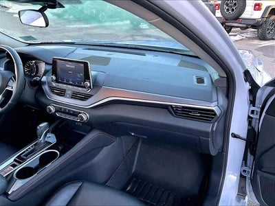 2024 Nissan Altima 2.5 SR AWD Sedan