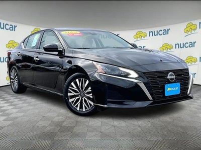 2023 Nissan Altima 2.5 SV Sedan