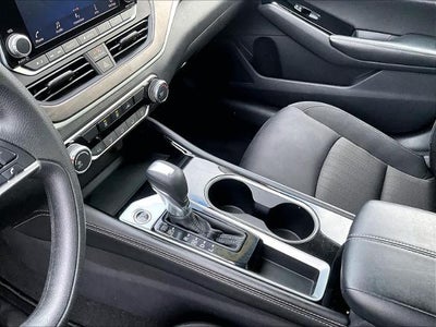 2023 Nissan Altima 2.5 SV Sedan