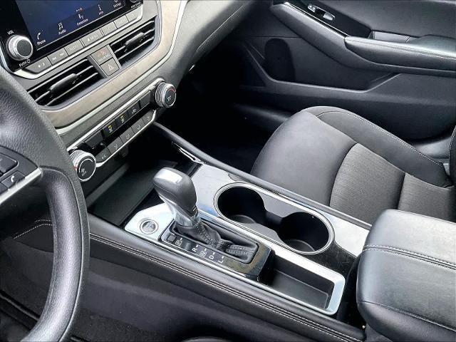 2023 Nissan Altima 2.5 SV Sedan