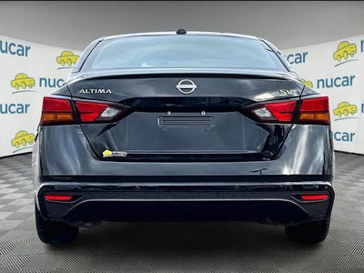 2023 Nissan Altima 2.5 SV Sedan