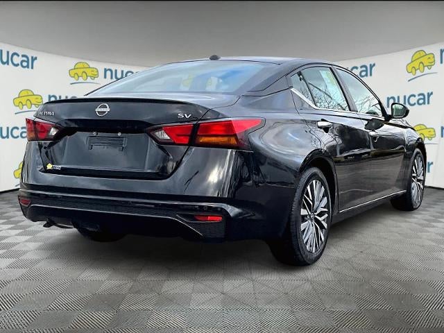 2023 Nissan Altima 2.5 SV Sedan