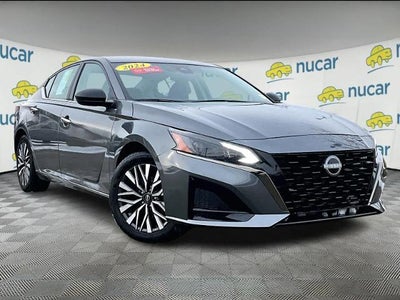 2024 Nissan Altima 2.5 SV Sedan