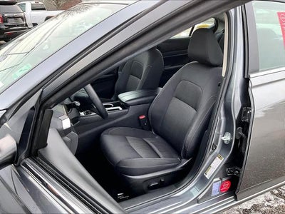 2024 Nissan Altima 2.5 SV Sedan