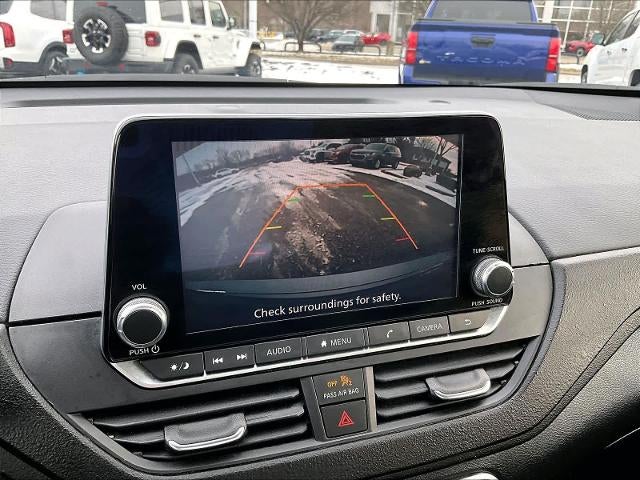 2024 Nissan Altima 2.5 SV Sedan