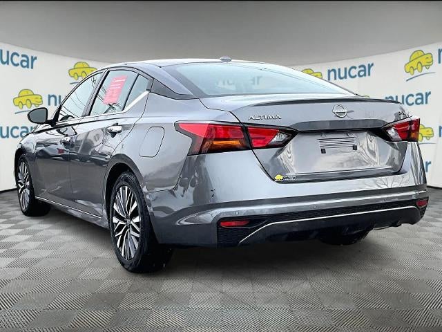 2024 Nissan Altima 2.5 SV Sedan