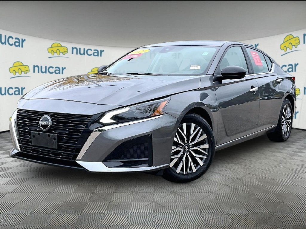 2025 Nissan Altima SV