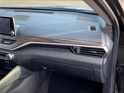 2023 Nissan Altima 2.5 SV Sedan