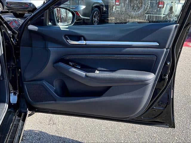 2023 Nissan Altima 2.5 SV AWD Sedan