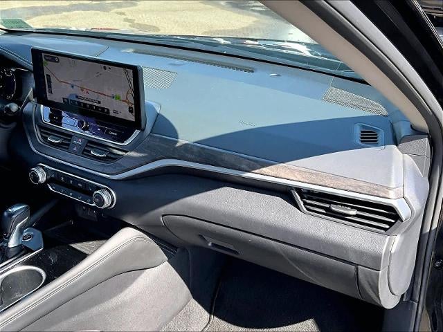 2023 Nissan Altima 2.5 SV AWD Sedan