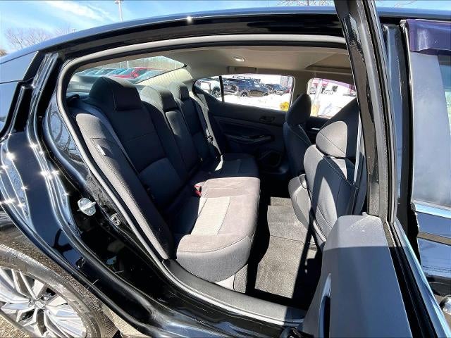 2023 Nissan Altima 2.5 SV AWD Sedan