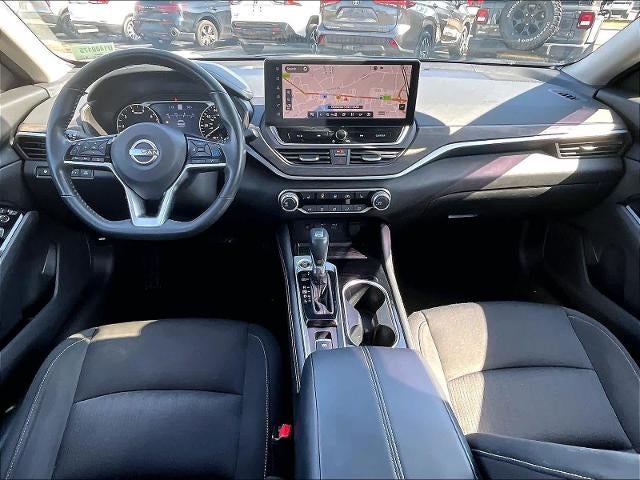2023 Nissan Altima 2.5 SV AWD Sedan
