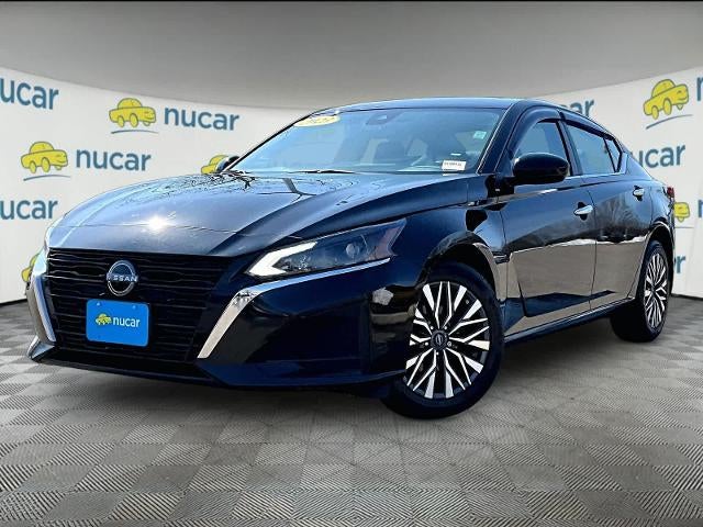 2023 Nissan Altima 2.5 SV AWD Sedan