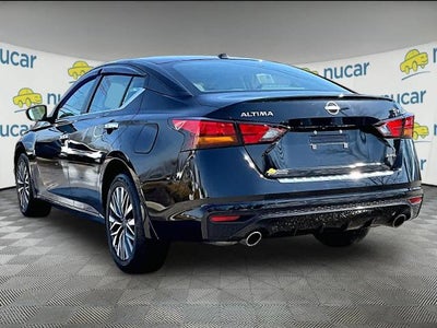 2023 Nissan Altima 2.5 SV AWD Sedan