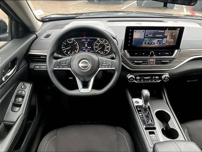 2025 Nissan Altima SV AWD