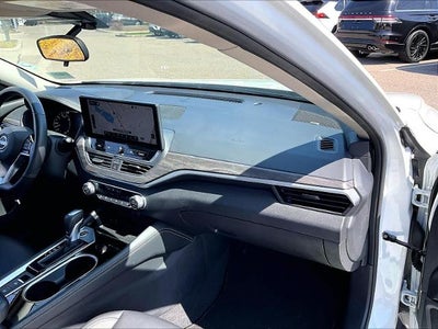 2024 Nissan Altima 2.5 SL Sedan