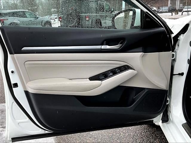 2022 Nissan Altima 2.5 SL AWD Sedan