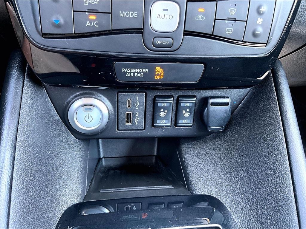 2024 Nissan LEAF SV PLUS