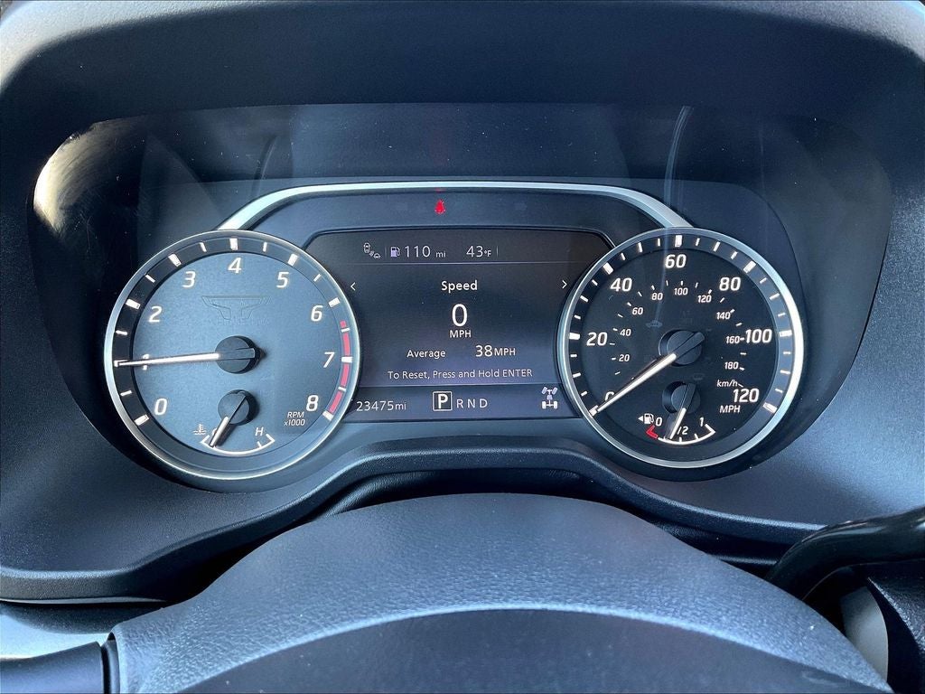 2024 Nissan Titan SV