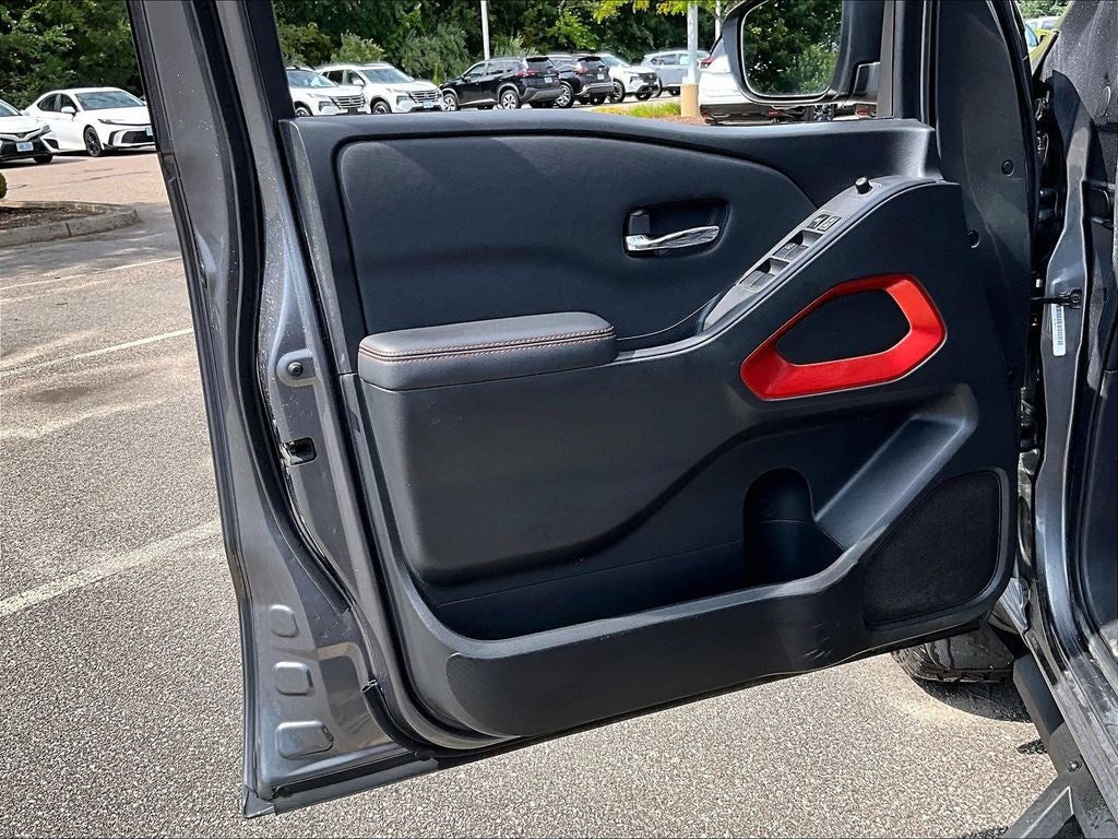 2024 Nissan Frontier PRO-4X