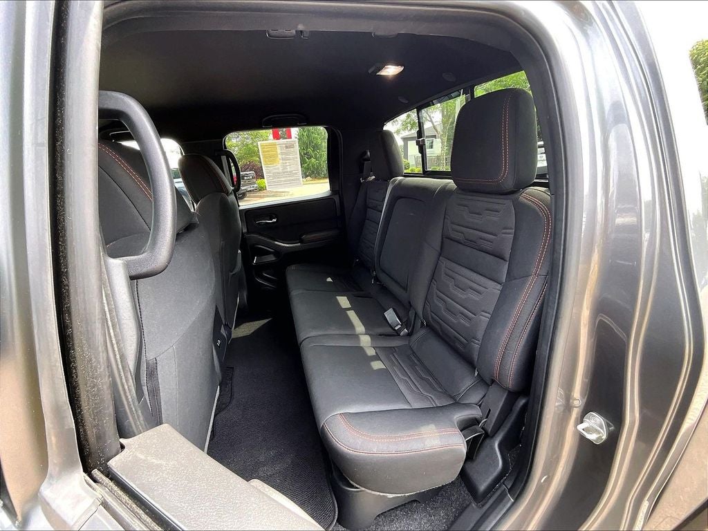 2024 Nissan Frontier PRO-4X
