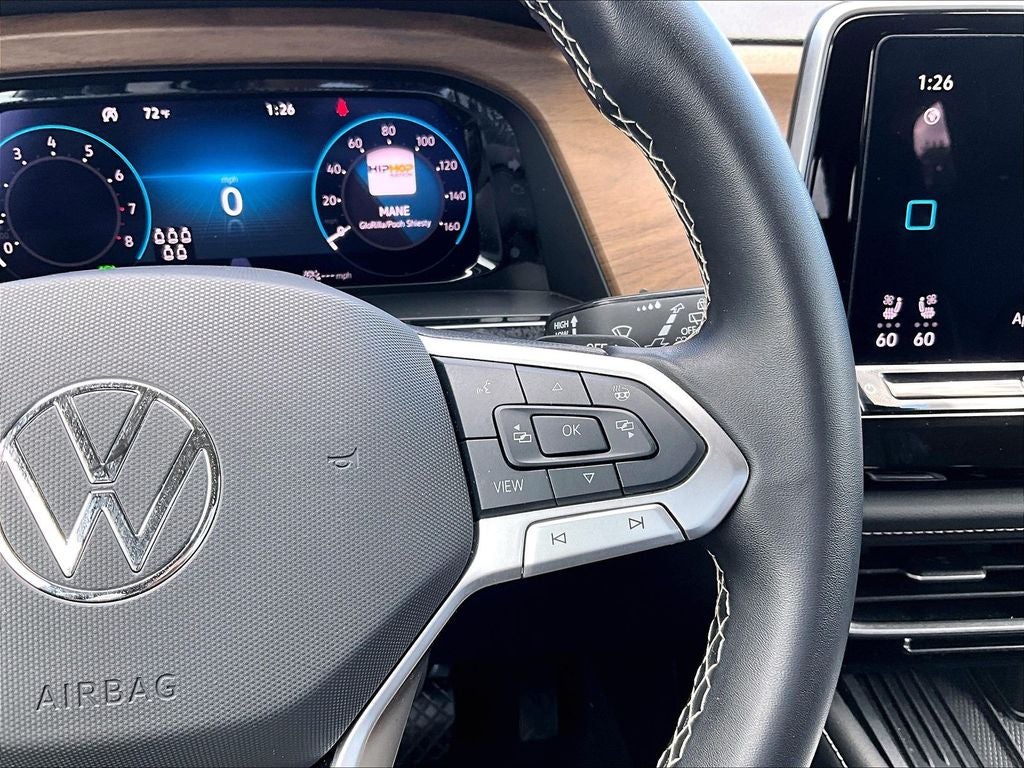 2025 Volkswagen Atlas 2.0T SE w/Technology