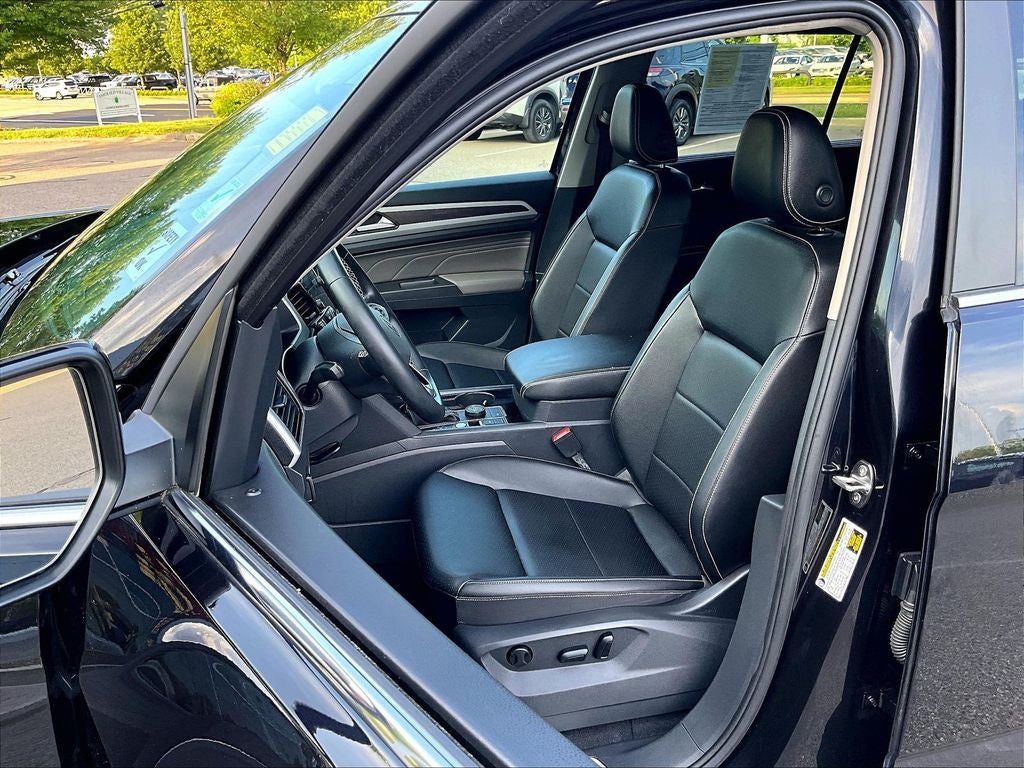 2023 Volkswagen Atlas 3.6L V6 SE w/Technology