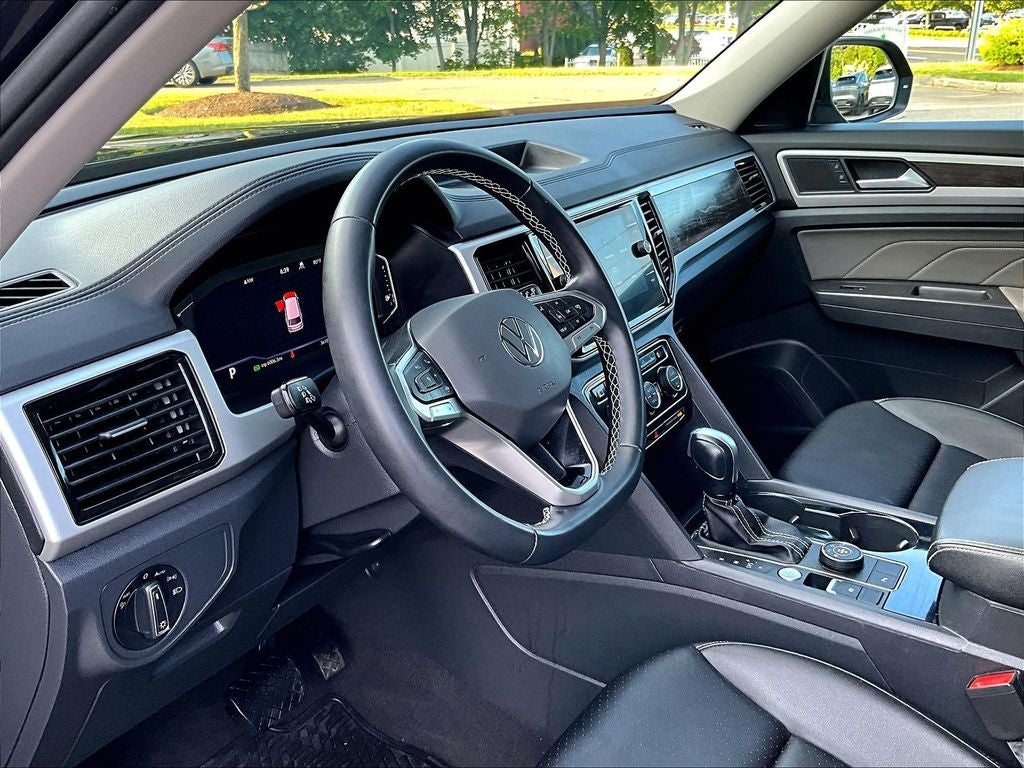 2023 Volkswagen Atlas 3.6L V6 SE w/Technology