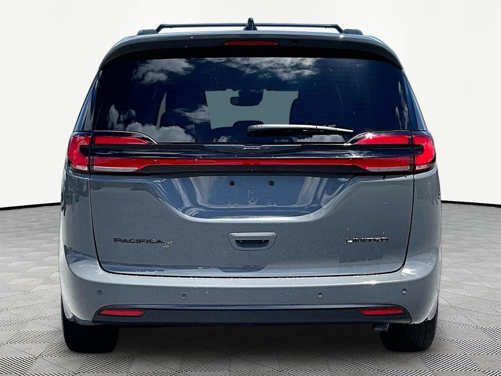 2025 Chrysler Pacifica Limited