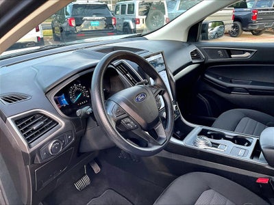 2022 Ford Edge SE