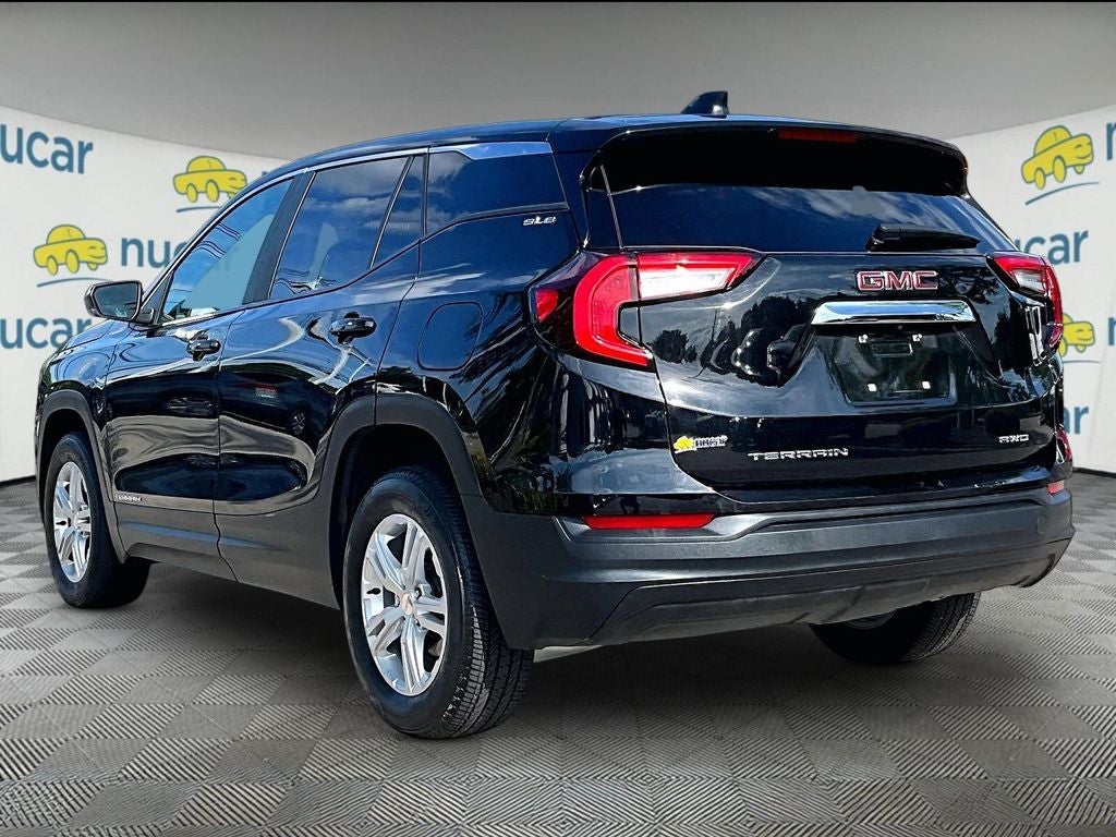 2024 GMC Terrain SLE