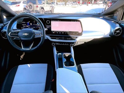 2025 Chevrolet Equinox EV 4dr LT NA *Ltd Avail*