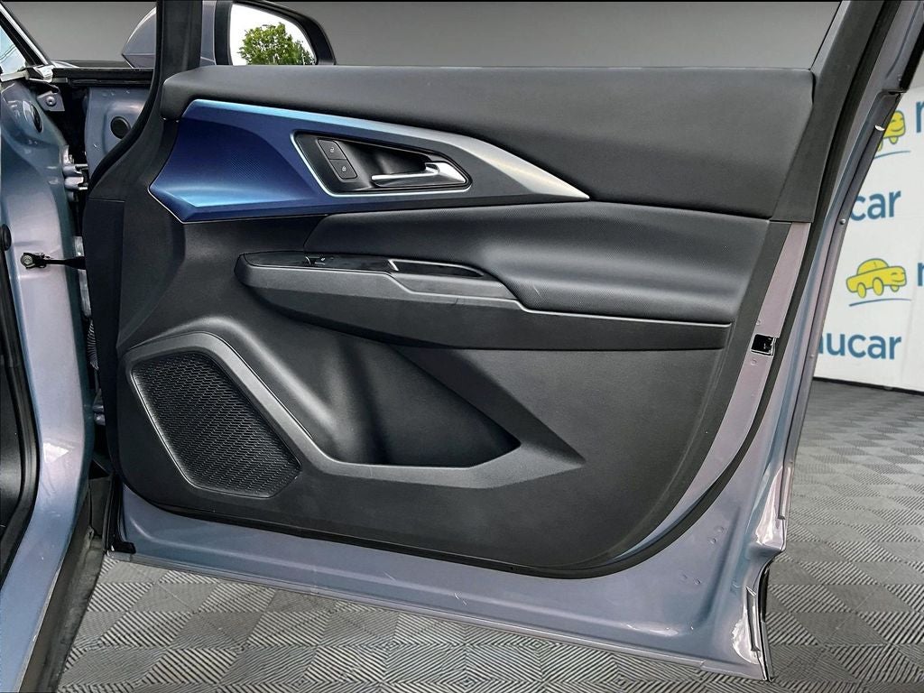 2024 Chevrolet Equinox EV LT