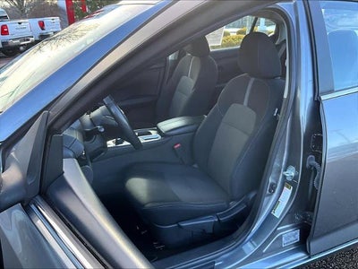 2024 Nissan Sentra SV CVT