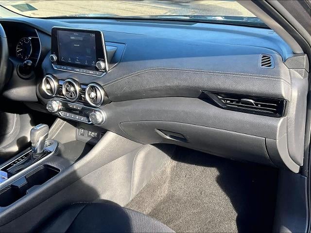 2024 Nissan Sentra SV CVT