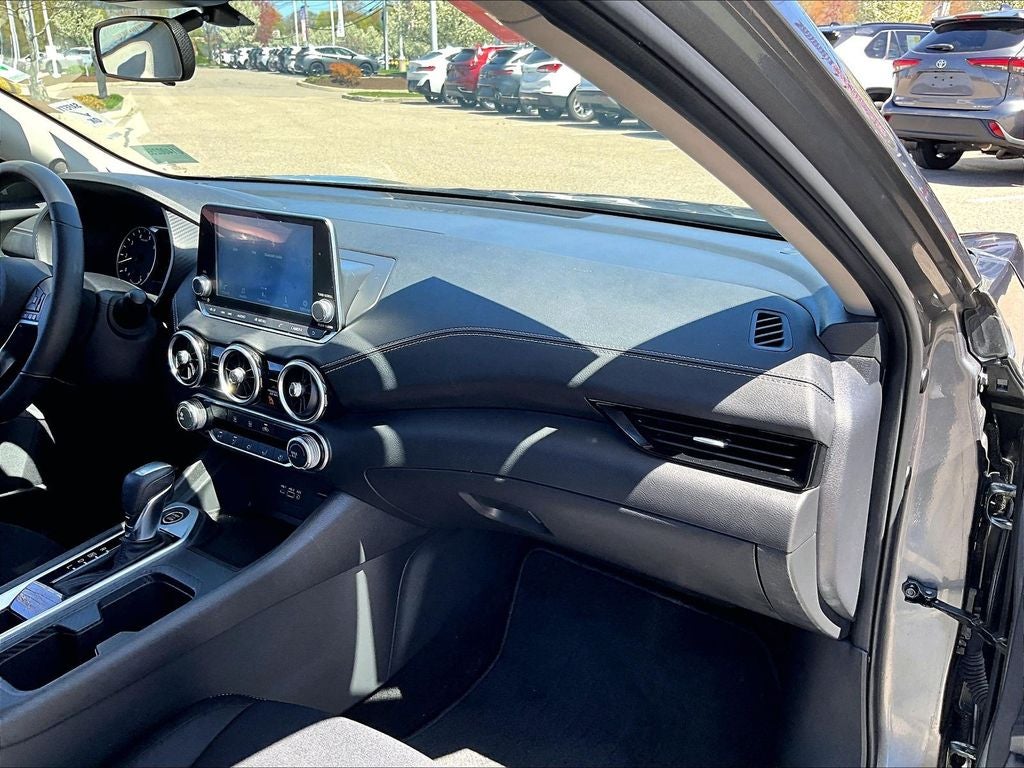 2023 Nissan Sentra SV CVT