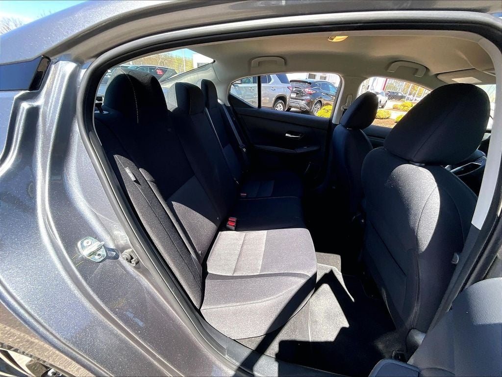 2023 Nissan Sentra SV CVT