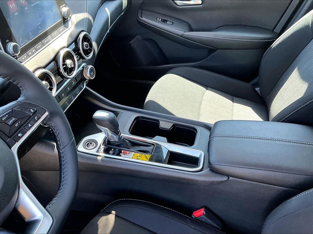 2023 Nissan Sentra SV CVT