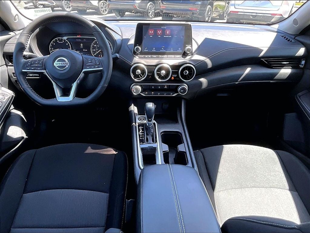 2023 Nissan Sentra SV CVT