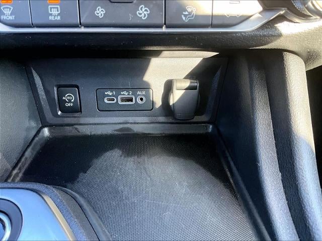 2024 Nissan Sentra SV CVT