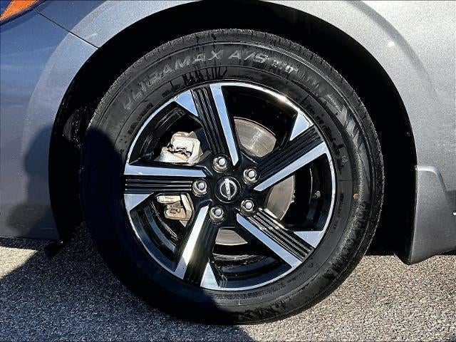 2024 Nissan Sentra SV CVT